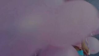 Riley Reid hátsó kapujában két nyeles aszpirin