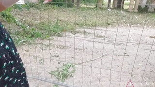 Izgató barátnő várja a pélót