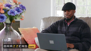 Brazzers - Ember Snow és a csoki hímtag