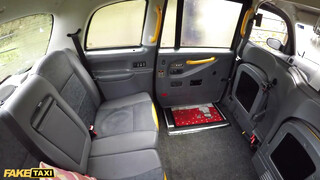 Fake Taxi - Asia Rae a taxiban dug