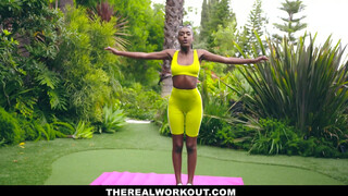 TeamSkeet - fitness csoki spiné dugni akar