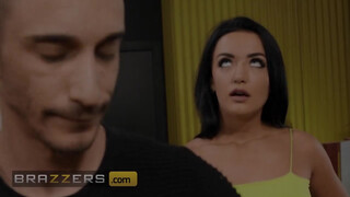 Brazzers - Zuzu Sweet-et popsiba keféli a Barista krapek