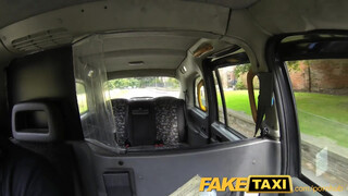 FakeTaxi - Dögös lengyel nőci megdugva