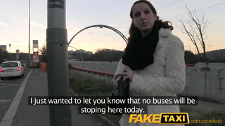 FakeTaxi - Fiatal ápoló kisasszony szexel a taxiban