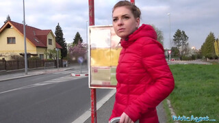 Public Agent - Amatőr picsa pénzért megdöngetve