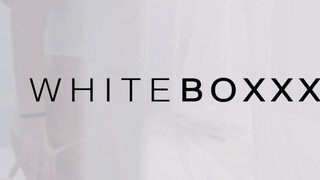 WhiteBoxxx - Alyssa Reece fullos kanadai hölgyemény