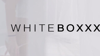 WhiteBoxxx - Renata Fox a hatalmas seggű orosz kisasszony
