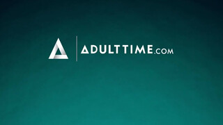 21 SEXTURY - Kitana Lure szűk ánusza megbaszva