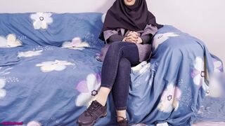 Arab titkárnő hardcore anál kefélése a hivatalban